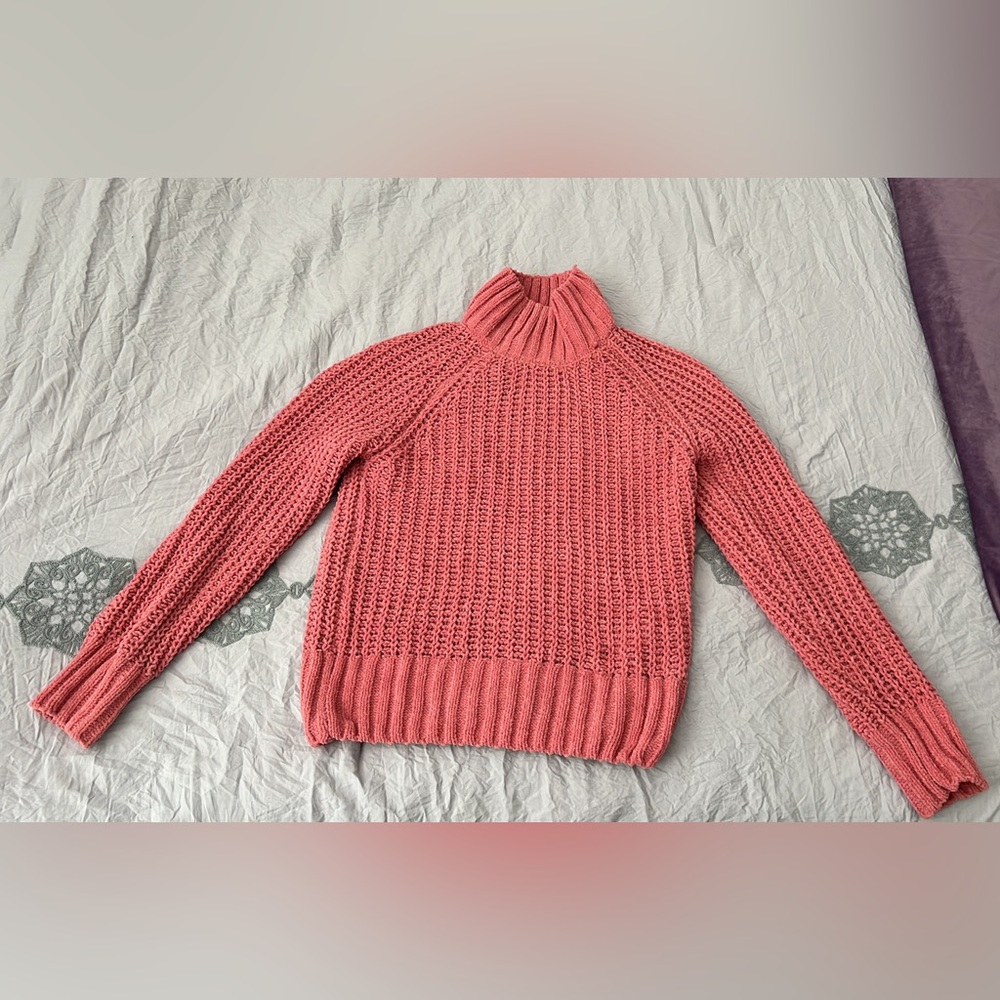 Pink Sweater in size XS